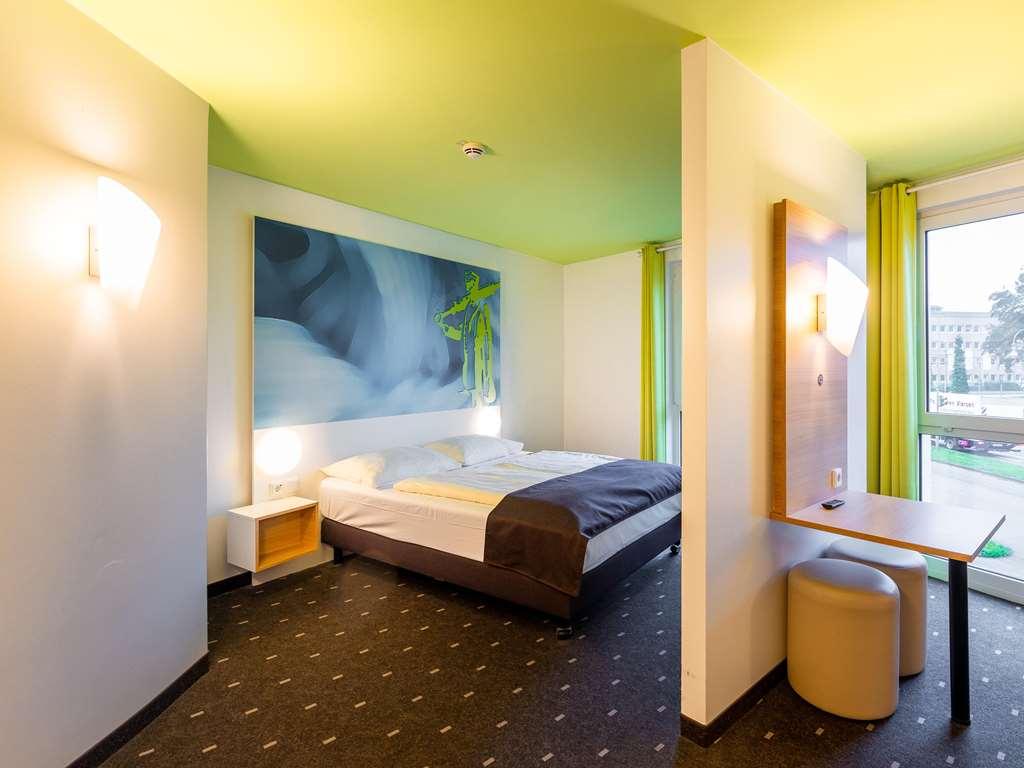 B&B Hotel Krefeld Bilik gambar
